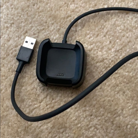 Fitbit Versa - Picture 12 of 12